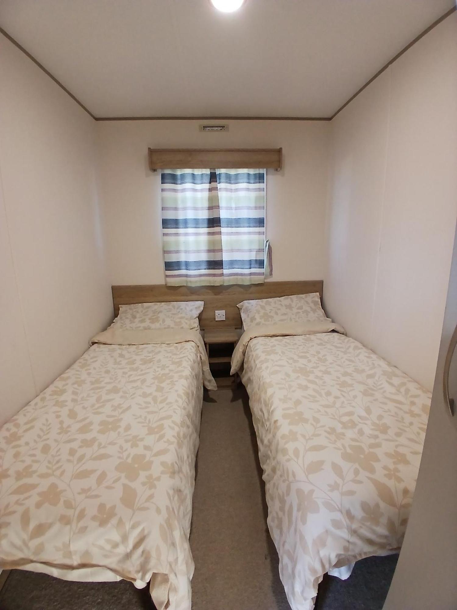 דיימצ'רץ' Gold Plus Caravan מראה חיצוני תמונה